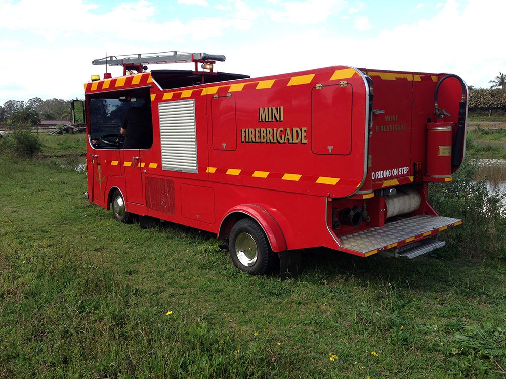 Side view of the Mini Fire Engine